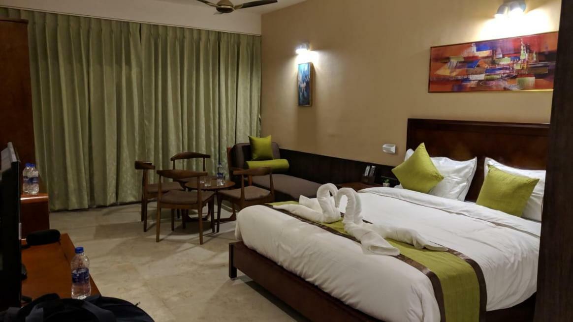Hotel Sonar Bangla Taki Hasnabad 외부 사진
